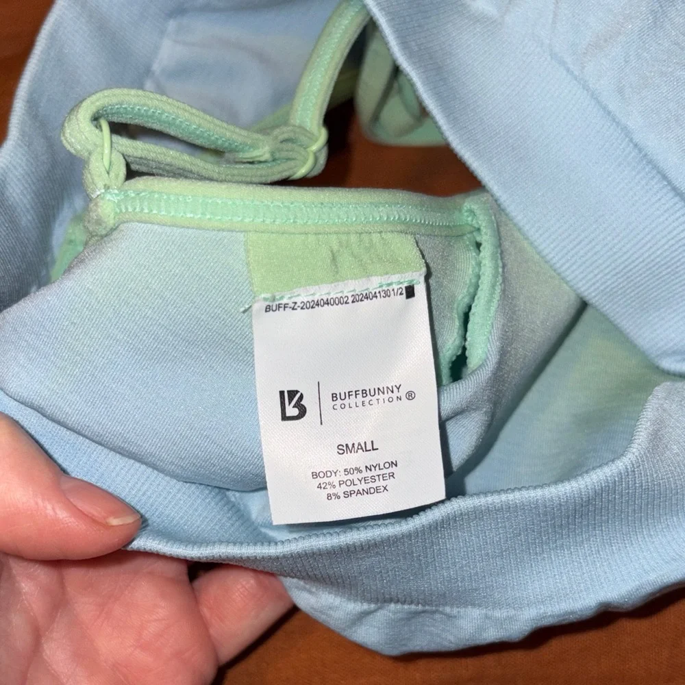 Wonder Seamless Sports Bra - Picture 3 of 6